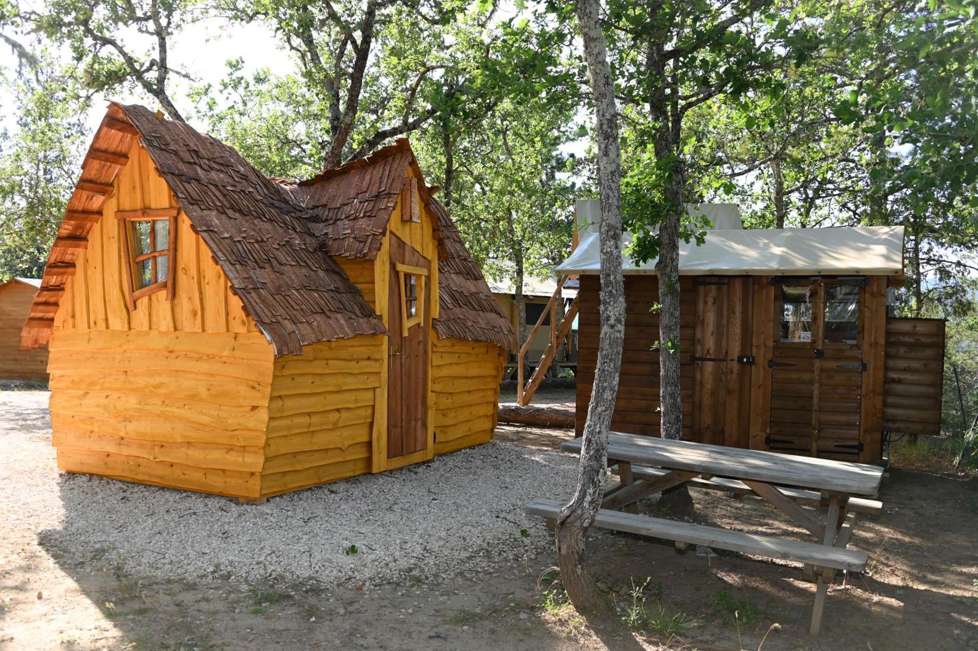 Camping Le Colorado Rustrel Ngoại thất bức ảnh
